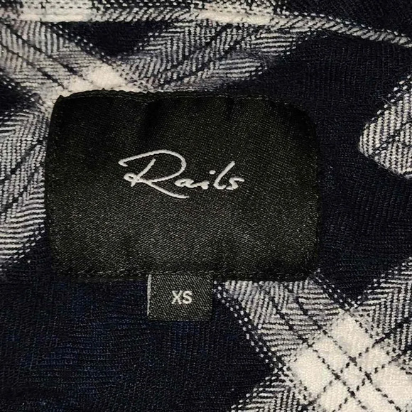 Rails Womens Navy Blue White Plaid Long Sleeve Button Front Shirt XS - Picture 4 of 5